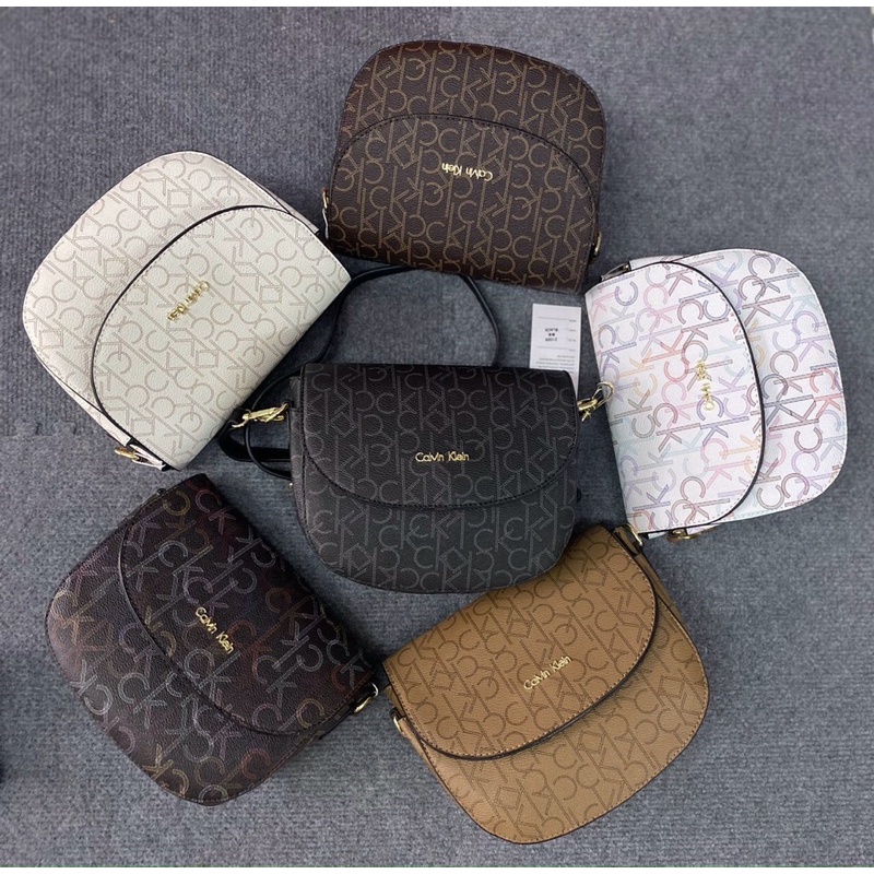 Túi cK bầu bán nguyệt đeo chéo Size 20cm giá sale