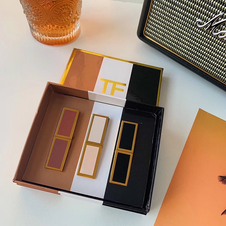 Set 3 mỹ phẩm làm đẹp thương hiệu Tom Ford