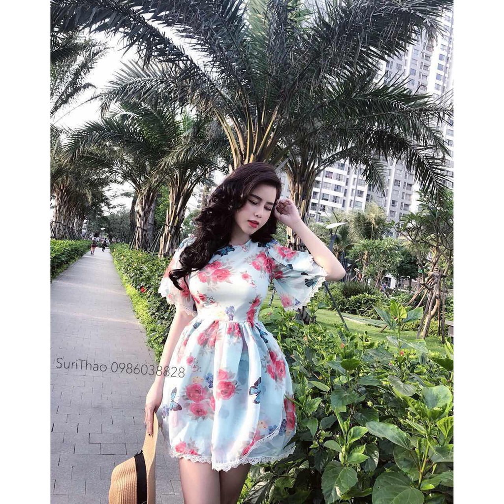 ĐẦM XÒE HOA TAY LOA ĐẮP CHÉO PHỐI VIỀN REN D3057200