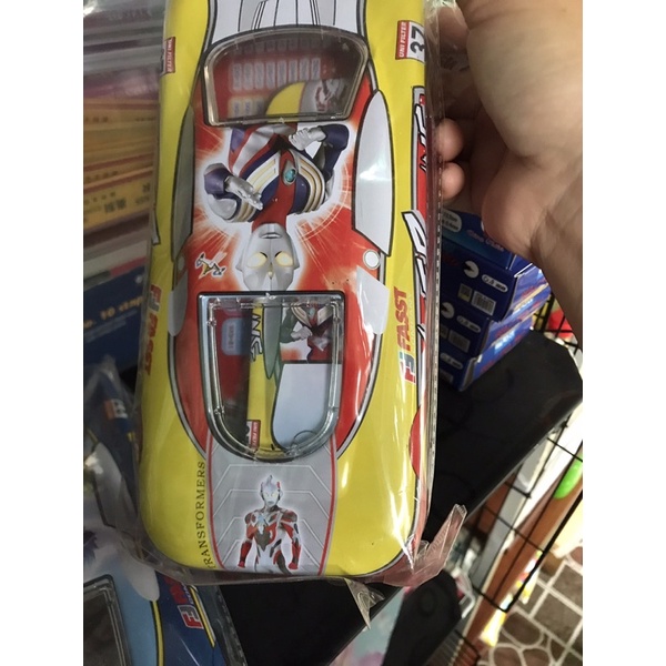 Hộp đựng viết hình xe hơi 2 chiếc bằng kim loại