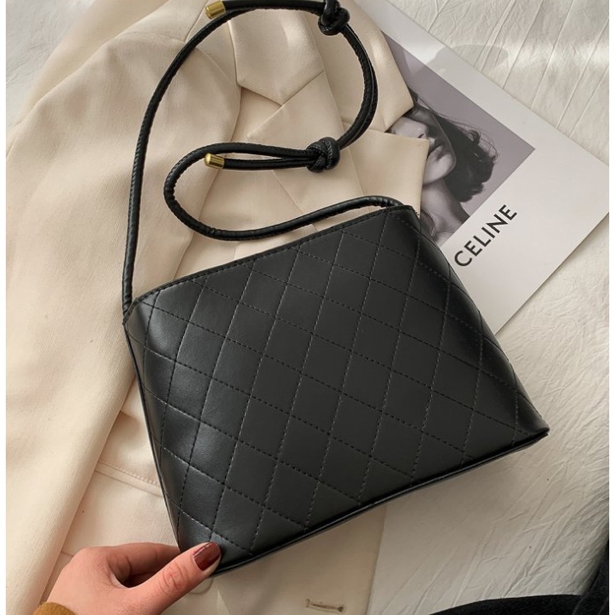 TÚI ĐEO CHÉO NỮ, TÚI DA TRẦN TRÁM DÂY BUỘC THỜI TRANG HÀN QUỐC BH 495 | BigBuy360 - bigbuy360.vn