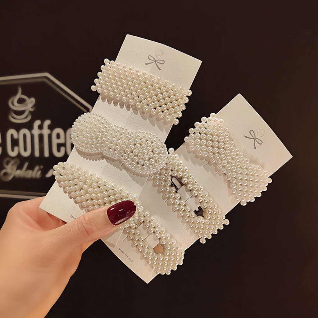 Kẹp tóc mái ngọc phong cách Hàn Quốc cho phái đẹp