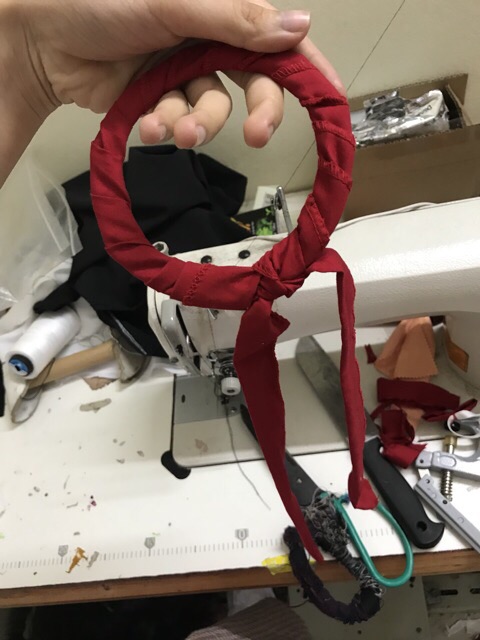 trang phục hầu gái hồng trắng | BigBuy360 - bigbuy360.vn