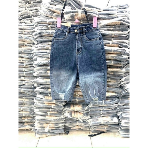 Quần ngố jean wash 2 màu co giãn rách gối form ôm dáng LY alohashop91