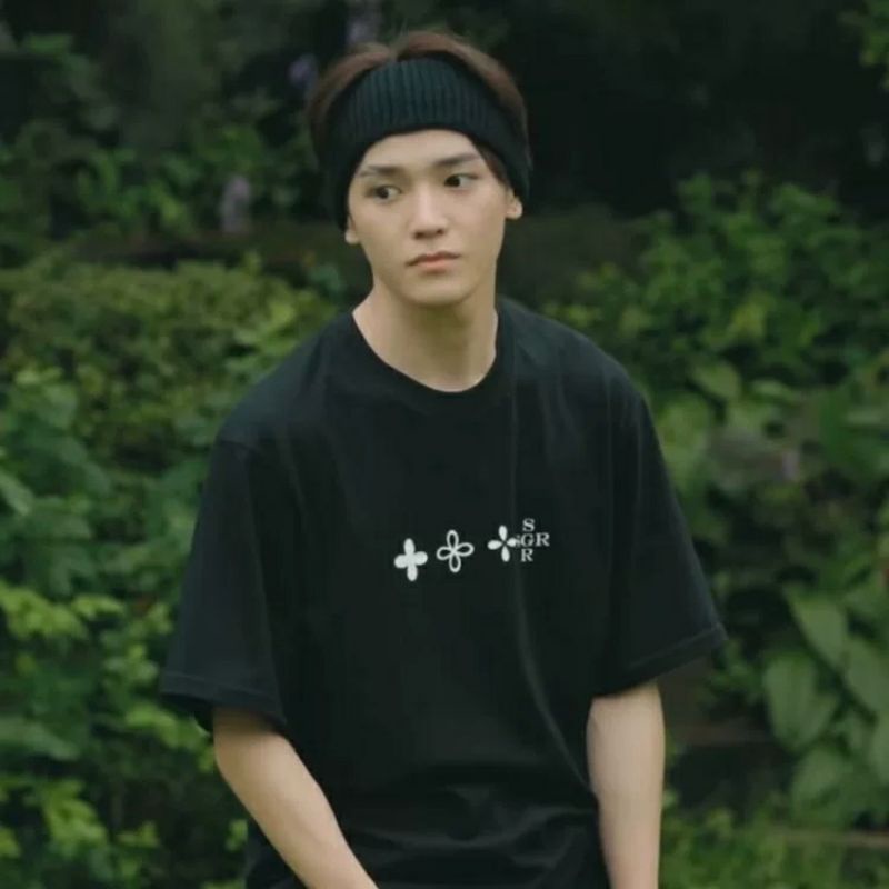Áo phông SGR style basic giống Taeyong và Jisung NCT