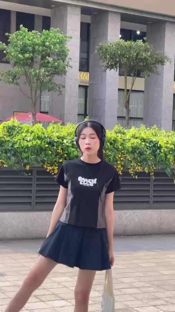 Calem Club - Áo Baby tee thun cotton form nữ năng động  phối màu Waist co giãn 2 chiều | BigBuy360 - bigbuy360.vn