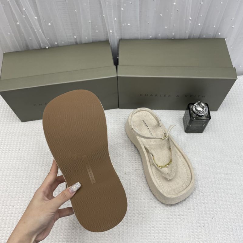 hm Sandal Cnk Kẹp Ngón 5p Đế Bánh Mì Mềm Êm Fullbox Cao Cấp