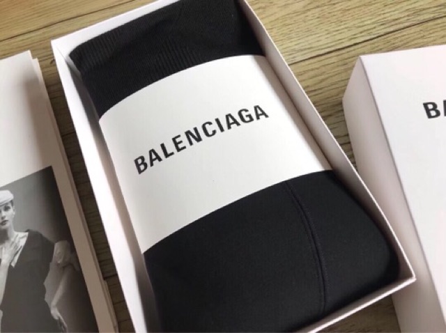 Quần legging Balenciaga tất siêu nâng mông - siêu hack chân dài - Chất khỏi bàn cãi