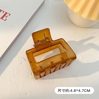 Kẹp tóc phong cách Hàn Quốc trẻ trung thanh lịch
