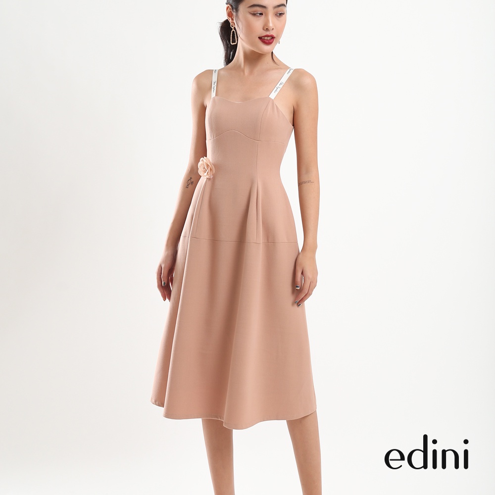 Đầm Dây Xếp Li Đính Hoa Màu Nude EDINI - D1202