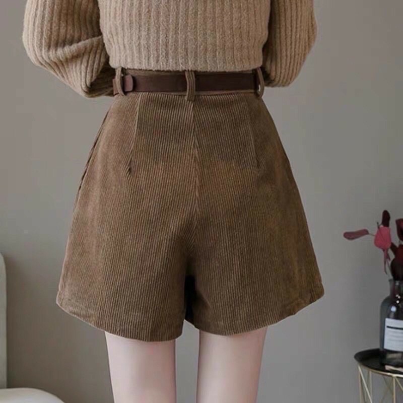 Quần short nhung kèm thắt lưng