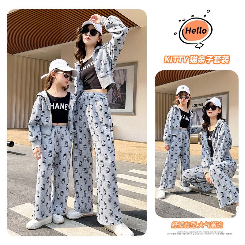Bộ Đồ Thể Thao Bằng Vải Cotton Họa Tiết Hoạt Hình Phong Cách Phương Tây Thời Trang Mùa Thu 2022 Dành Cho Mẹ Và Bé