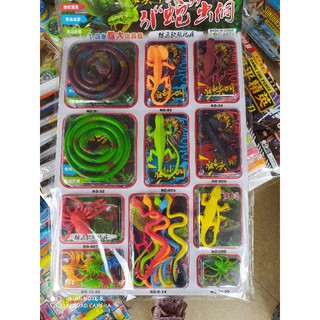 Vỉ 16 con rắn , khủng long, bọ cạp nhựa dẻo  trúng thưởng ( sỉ đồ trẻ em)