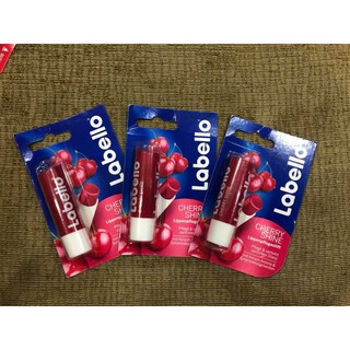 Sáp dưỡng môi có màu Labello Cherry