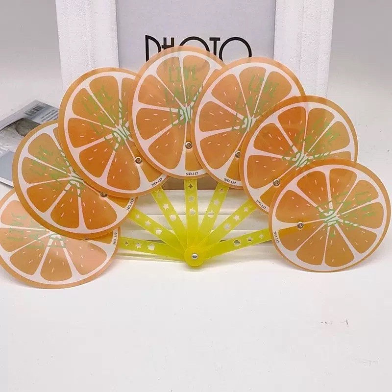 Quạt nhựa xoè cầm tay quạt siêu mát, siêu cute 👍🏻 | BigBuy360 - bigbuy360.vn
