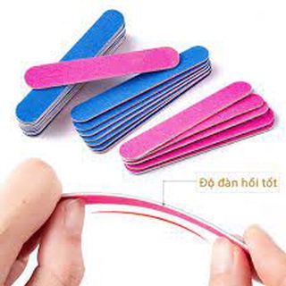 Dũa móng tay mini nhiều màu
