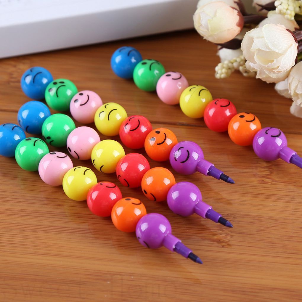 Bút sáp màu 7 màu thiết kế hình mặt cười dễ thương tiện dụng