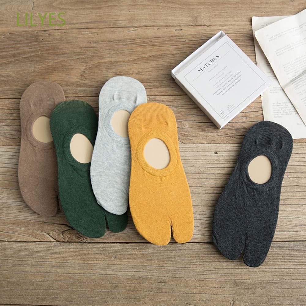 Tất cotton xỏ ngón mềm thông thoáng màu trơn thời trang Nhật cho nam nữ