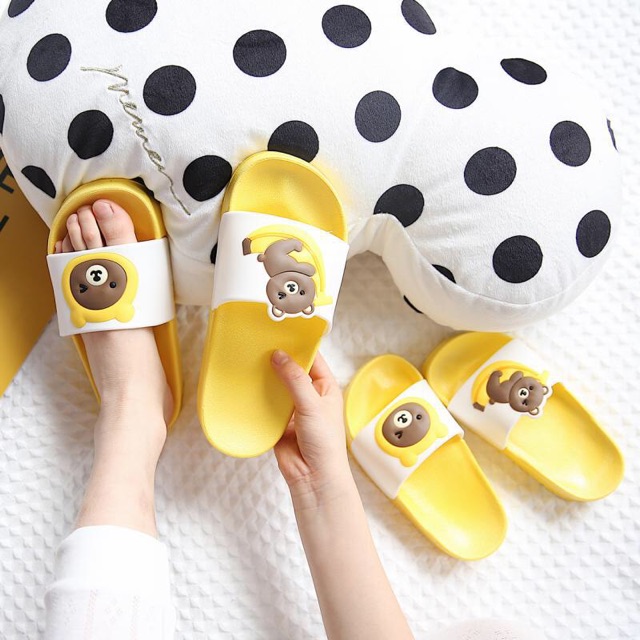 Dép Quai Ngang Unisex Hình Gấu 2020