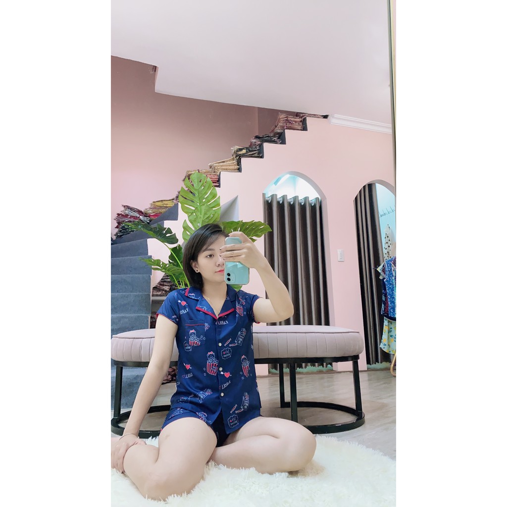 Hãng Karoll - Bộ lụa giấy quần đùi áo cộc karoll chính hãng NH19.274