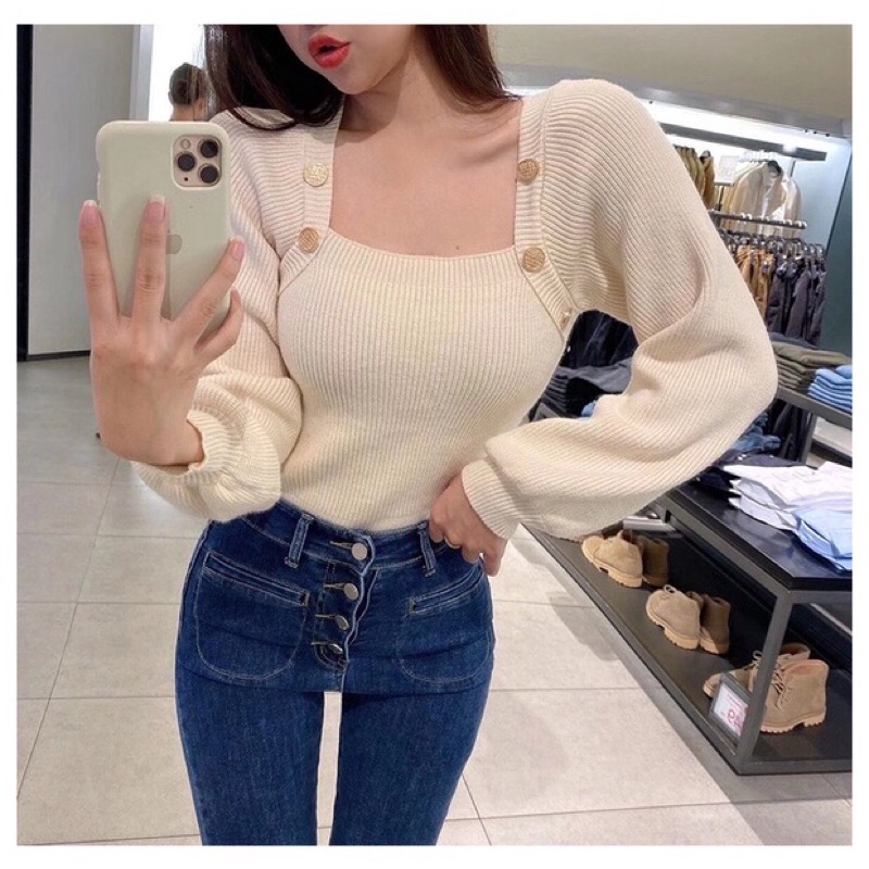 G05.1300. ÁO LEN CỔ VUÔNG GẮN KHUY TAY DÀI