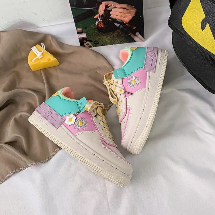 [Mã FAGREEN245 giảm 10% tối đa 30k đơn từ 99k] Giày Thể Thao Snaeker Nữ Dây Hoa Cúc (Kèm Phụ Kiện) | BigBuy360 - bigbuy360.vn