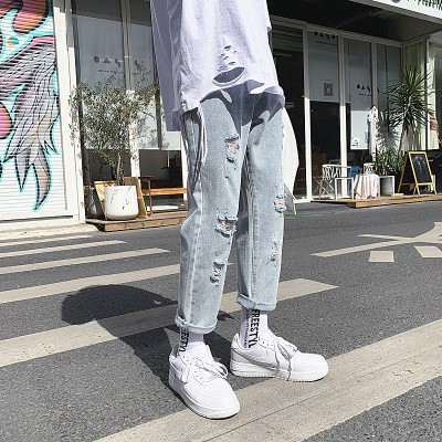 Quần Jeans Rách Gối Unisex  Siêu Hot Năm 2021