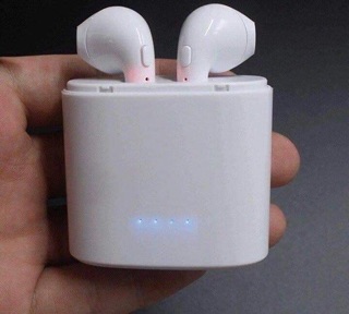 TAI NGHE BLUETOOTH I7S