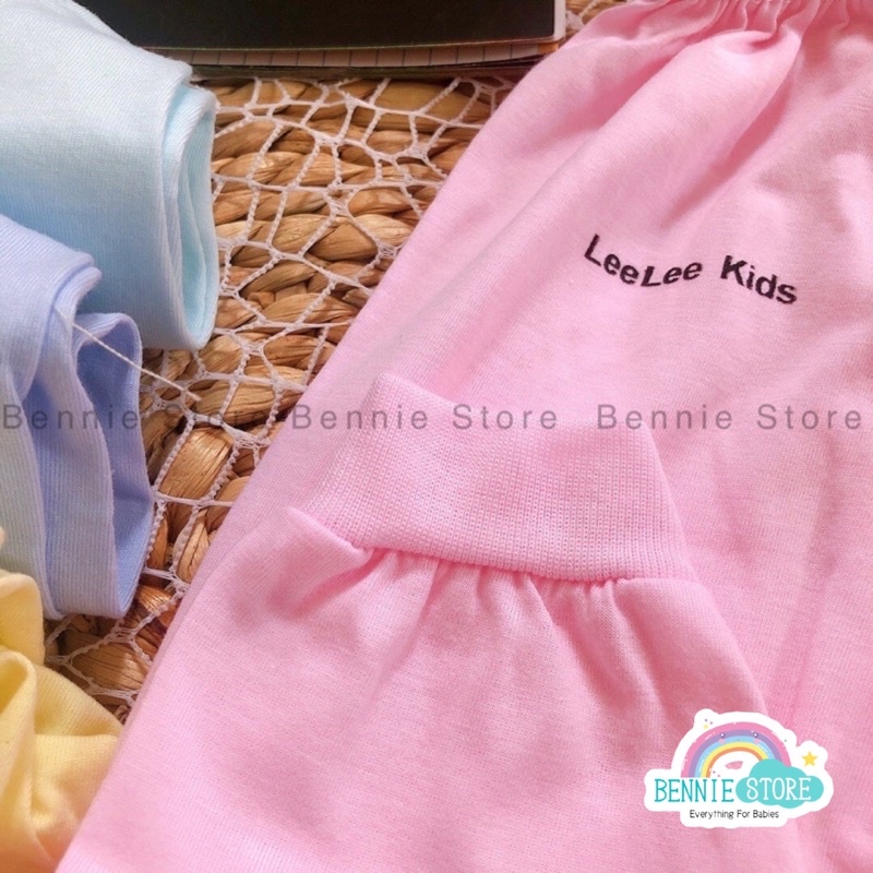 Quần dài Leelee kids cho bé 3-7kg, Quần dài ống bo, đáy ngang mặc tã