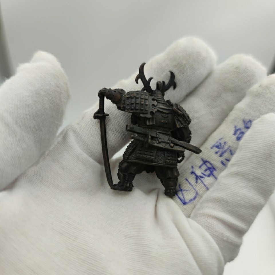 Mô Hình Người Lính Samurai 99 Nhật Bản Bằng Đồng Trang Trí Bàn Làm Việc