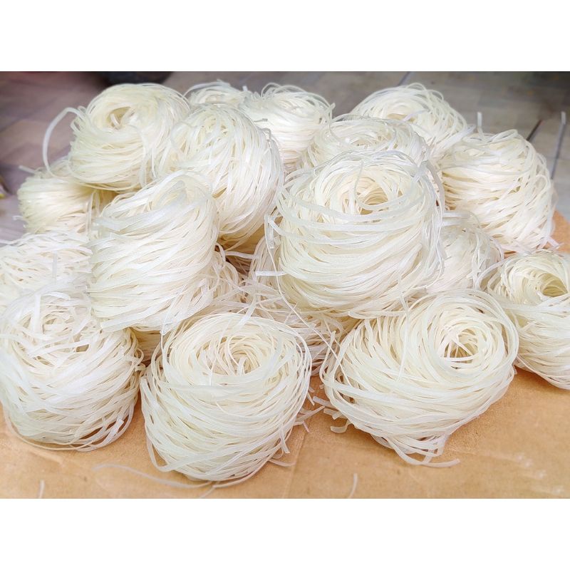 1Kg Bánh Phở Gạo Khô  Bình Định. Nhà làm, thơm ngon, dẻo dai