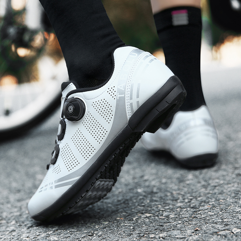 Giày Đi Xe Đạp Leo Núi Đế Bằng Phong Cách Mới Mùa Đông Cho Nam Nữ