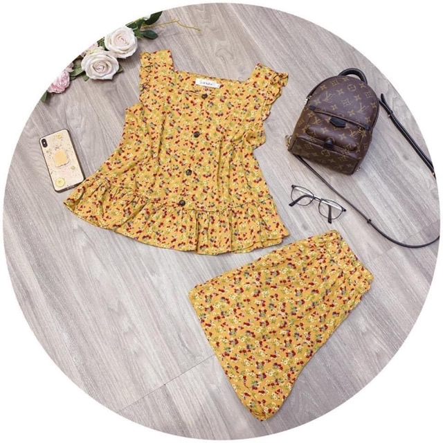 Bộ lanh nhung quần đùi | BigBuy360 - bigbuy360.vn