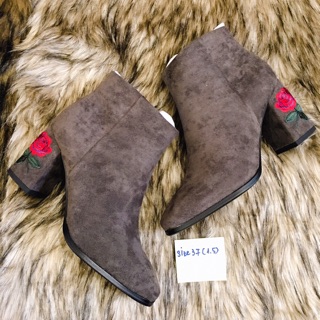 bốt cao gót size 35(1.5), 37(1.5), 38(1.5)