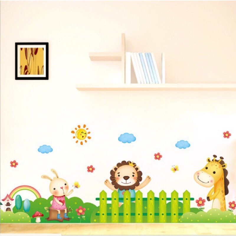 Decal giấy dán chân tường vườn thú và hàng rào cho bé
