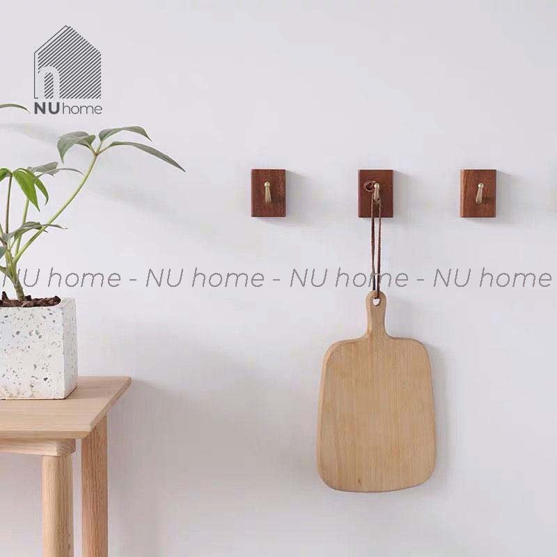 nuhome.vn | Móc gỗ treo quần áo móc kim loại mạ crom bền màu gắn tường tiện dụng, phong cách đơn giản