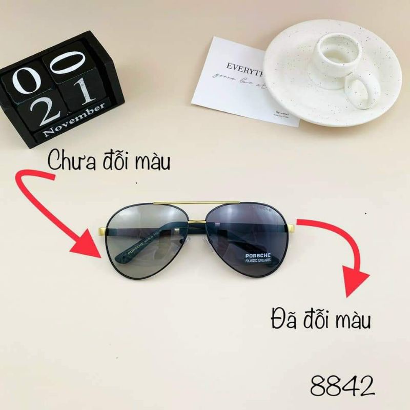 Sỉ Mắt Kính Porsche Tròng Đổi Màu Ra Nắng