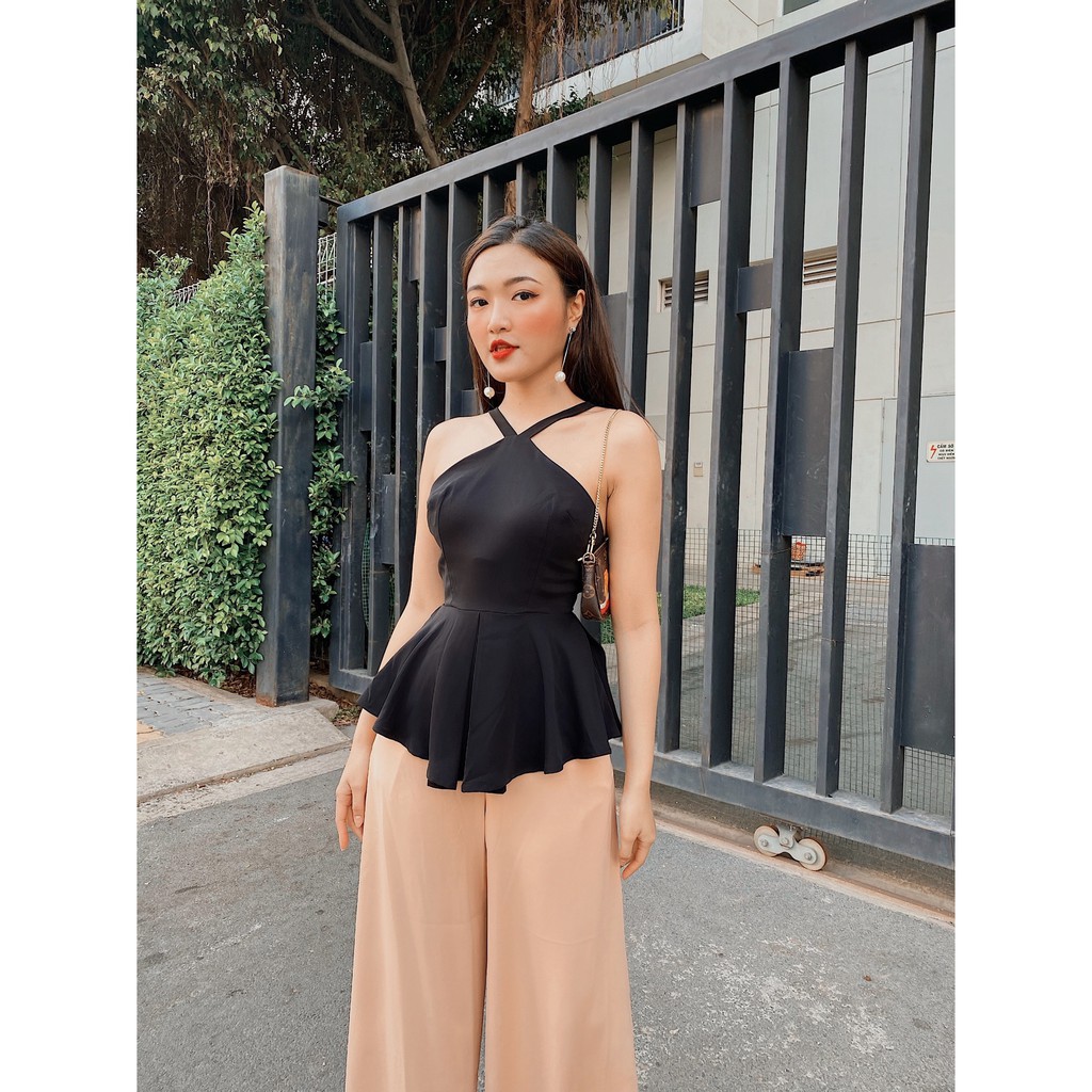 Set áo cổ yếm kèm quần culottes
