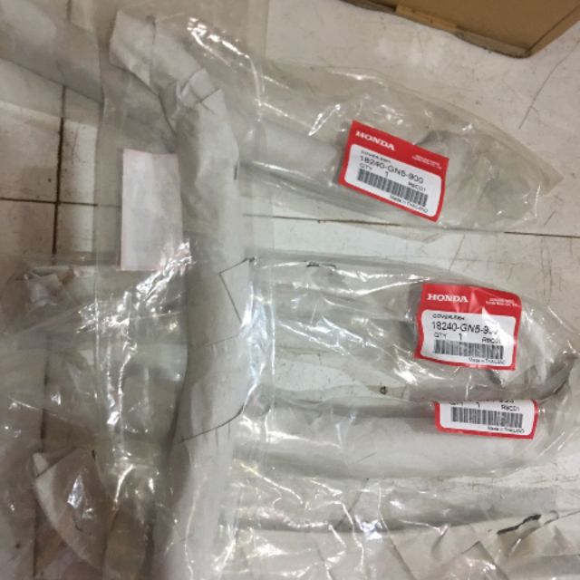 Chắn nhiệt cổ ống xả | Vỉ che cổ pô (bô) Dream Thái ... HONDA THAILAND CHÍNH HÃNG