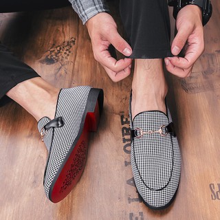 Elegant and elegant mesh patterned men's loafers