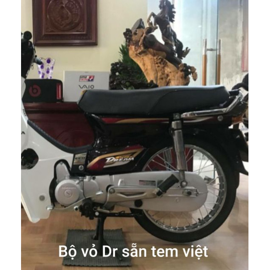 Bộ vỏ nhựa Dream màu tím nho (cho xe Thái Việt máy Honda, dàn áo } .
