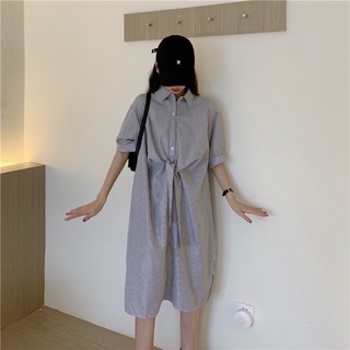Đầm sọc suông mặc được 2 dáng