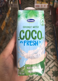 Nước Dừa Tươi Coconut Ngọt Nước Vinamilk 330ml/1Lít