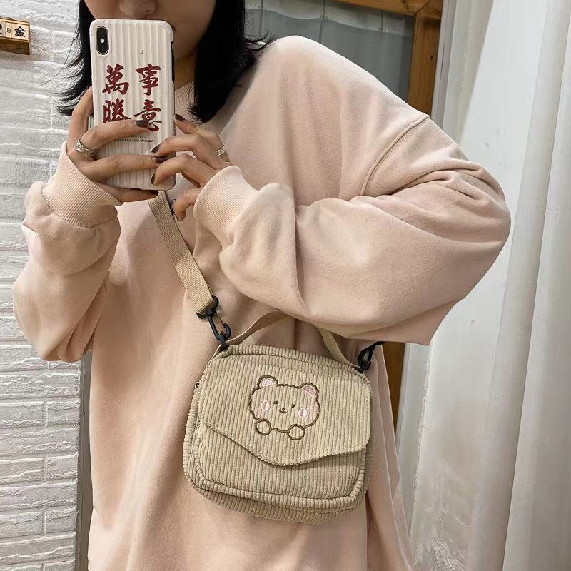 Túi đeo chéo vải nhung kẻ dễ thương cho nữ