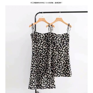 Váy hoa cúc 2 dây