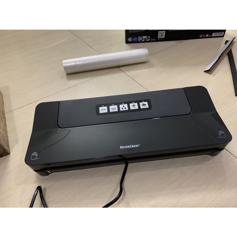 Máy hút chân không SilverCrest công suất 125W, hút khô và hút ướt, đường hàn rộng 30cm, chính hãng Đức