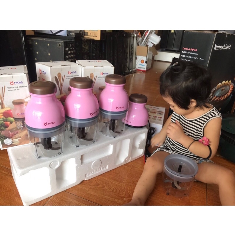 máy say OSAKA(HDA) model:BN682 dùng để xay tất cả các loại thực phẩm 1 cách dễ dàng nhất