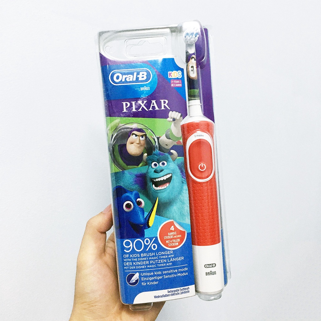 Bàn chải điện Oral-B trẻ em Kids Stages Power (3 tuổi trở lên)