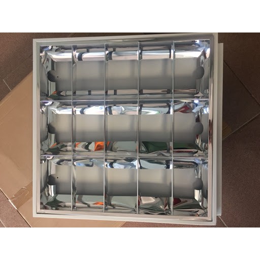 Máng đèn led âm trần 600x600 3 bóng tuýp 0M6