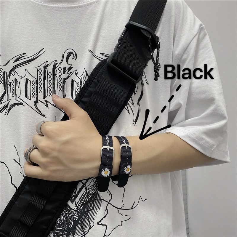 [Mã FAJGT8 giảm 15% đơn 99K] Vòng tay Unisex hoa cúc dành cho nam nữ Hot Trend PK10 Miucho | BigBuy360 - bigbuy360.vn